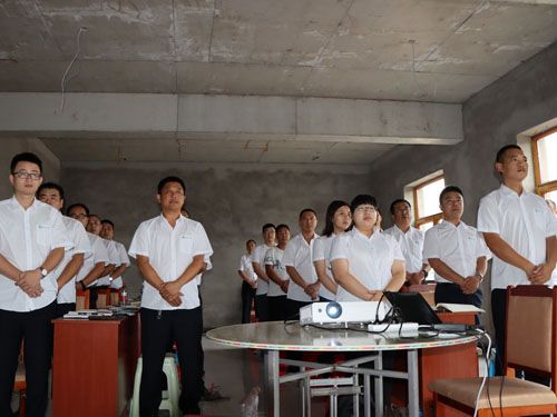 �I(y��ng)�N(xi��o)�F(tu��n)�(du��)�������¸衷